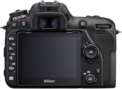 Nikon D7500 | vista posterior