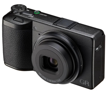 Ricoh GR IV